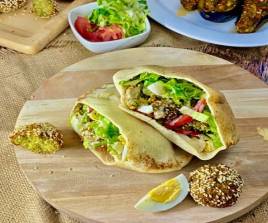 TAMIYA WITH EGG طعمية مع البيض